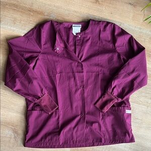 NWOT Uniform Advantage Wine Colored Clinical Jacket